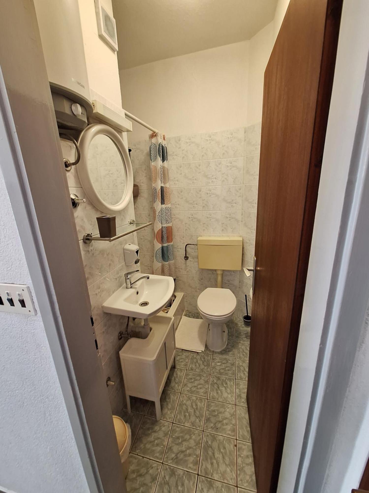 Apartmani Lisicina Оміш Екстер'єр фото